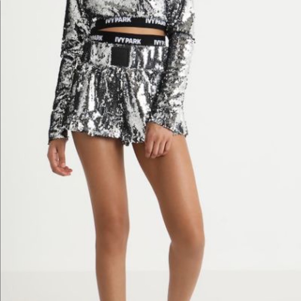 IVY PARK Sequin Shorts NEW (S)